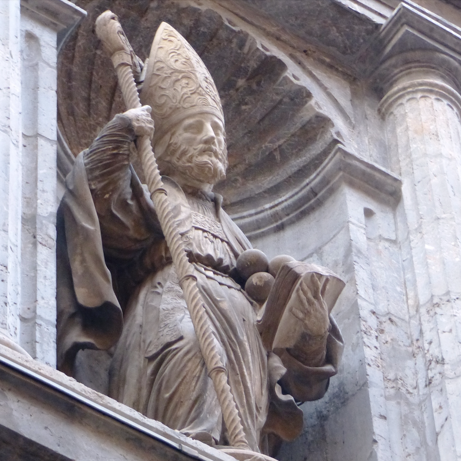 Sant Nicolau en l'exterior de la cocatedral d'Alacant