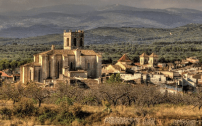 Sant Mateu acull una trobada amb les escriptores Magda Simó i Maria Climent