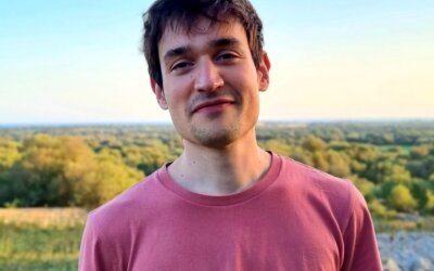 Arnau Padilla guanya el 3r Premi Mariola per a poetes inèdits