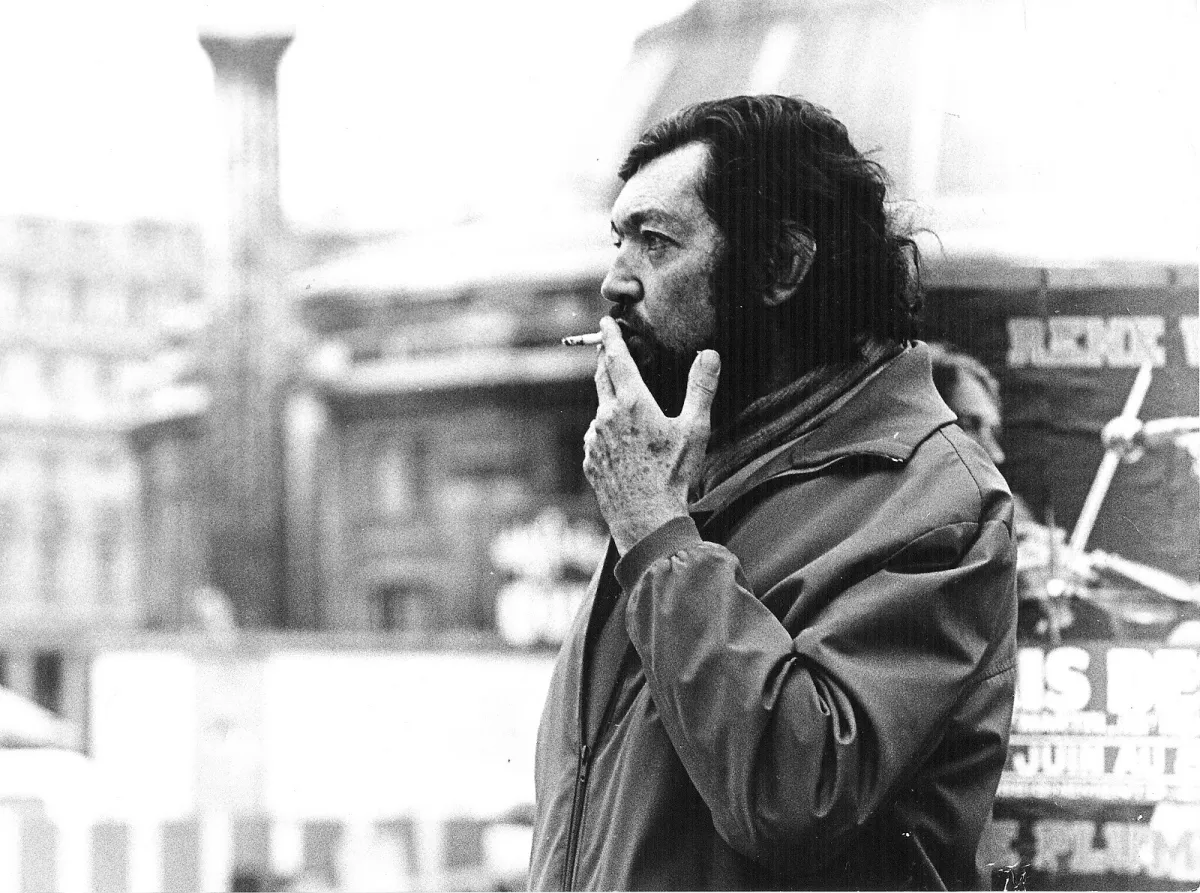 Cortázar a París